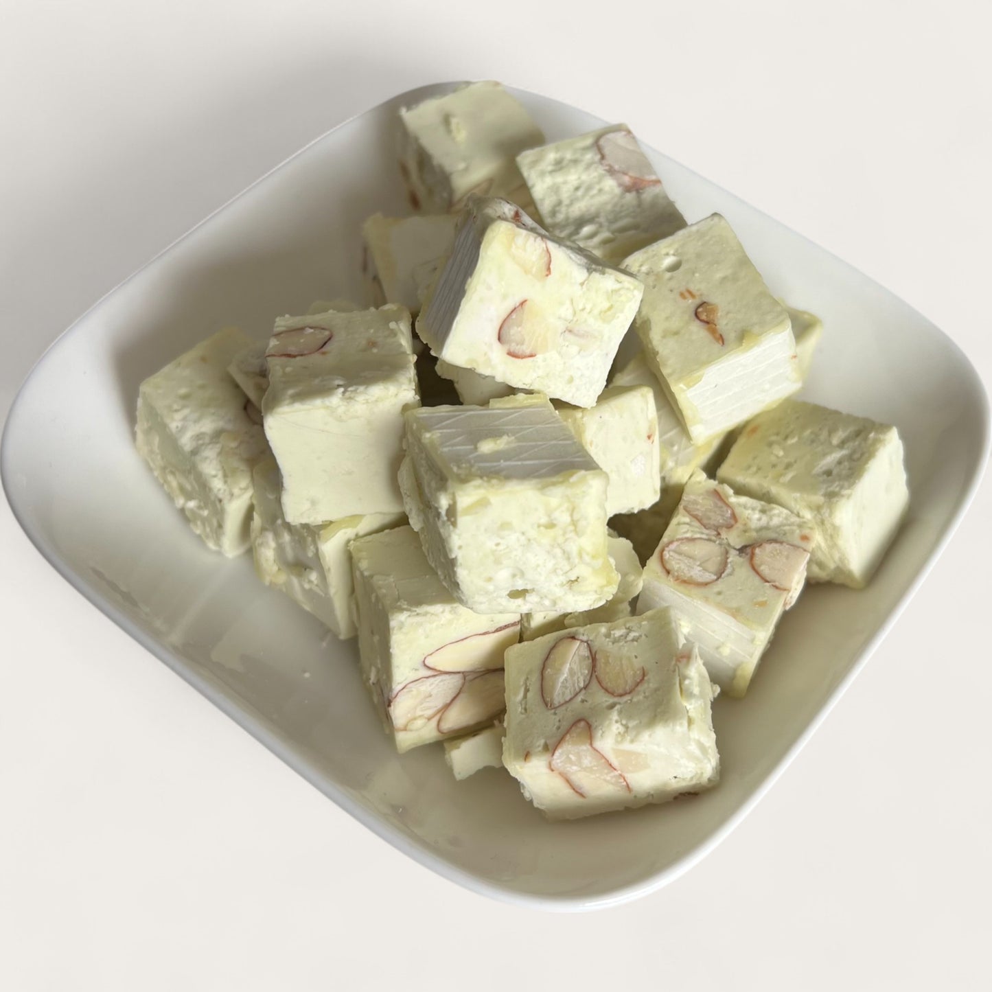 Weicher Pistazien-Nougat mit Mandeln – 160 g - Kemberly® GmbH