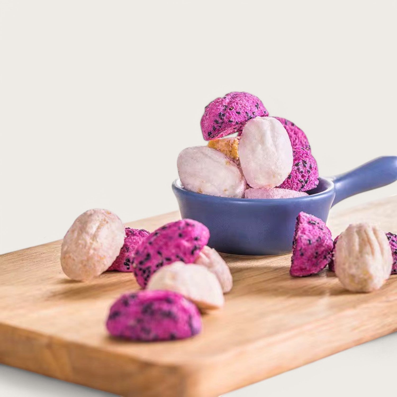 Gefriergetrocknete Eiscreme-Chips mit Kokosgeschmack & Fruchtvarianten – Knusprig, Cremig, Exotisch! - Kemberly® GmbH