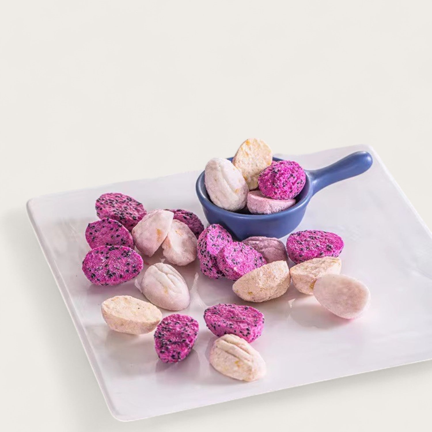 Gefriergetrocknete Eiscreme-Chips mit Kokosgeschmack & Fruchtvarianten – Knusprig, Cremig, Exotisch! - Kemberly® GmbH